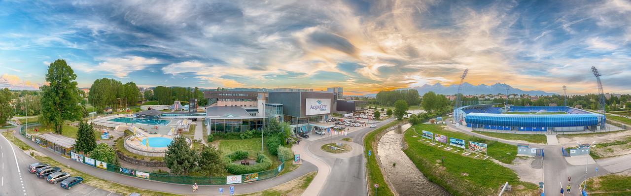 Hotel Aquacity Seasons Poprad Exterior foto
